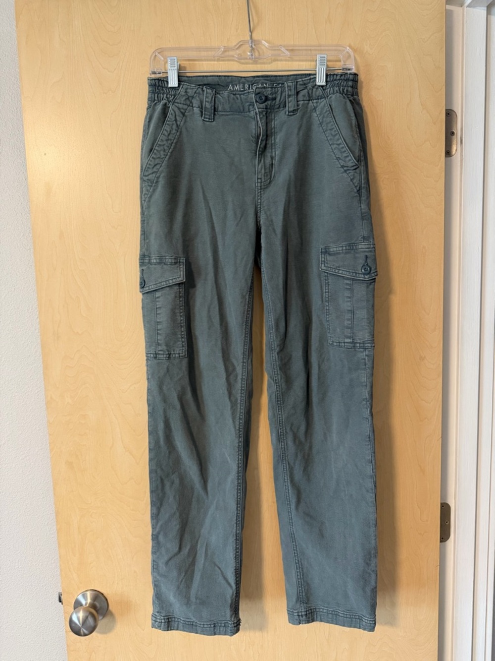 American Eagle Cargo Pants